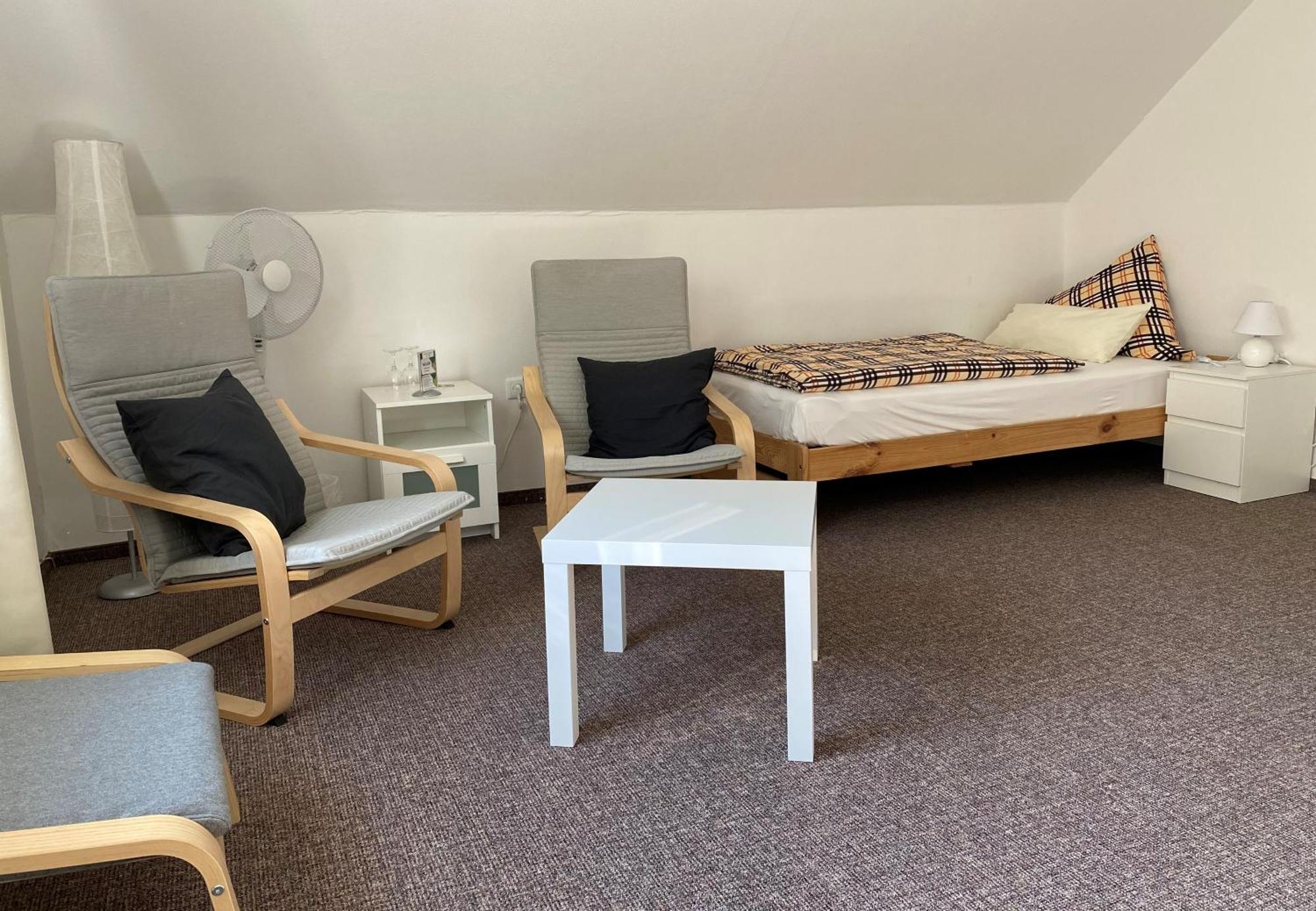 Gaestehaus Falkenhof Westensee Habitación foto